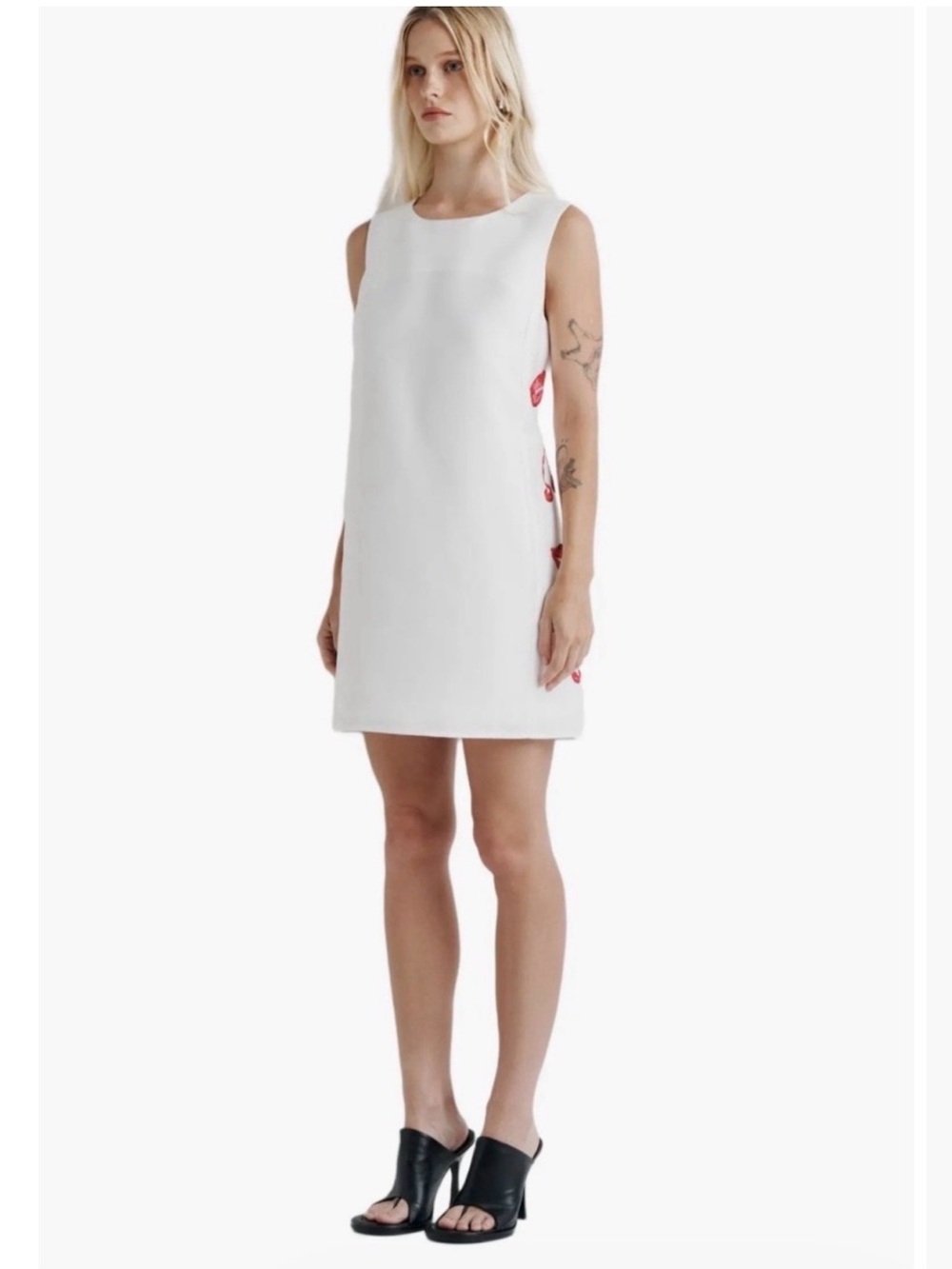 NWT Romy Cherry Lips Shift Dress Size S